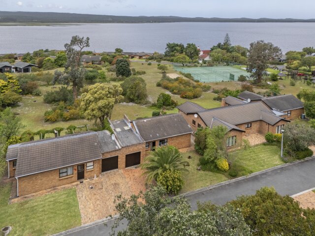  28 Lagoon Edge Lagoon Edge, Hermanus Lagoon, Hermanus 